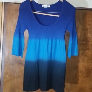 Kensie Long Sweater Bell Sleeves Sz. XS